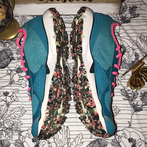 RARE Under Armour® Storm Shock Micro G Neo Mantis Heat Gear Running Shoes - Picture 10 of 15